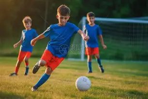 福斯特展现,铁闸风范,英超老将门,kaiyun,开云,开云在线,开云体育,开云娱乐,开云官网,开云APP