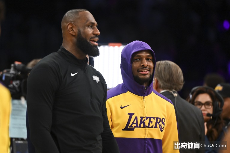 菲尔克鲁格,帽子戏法助,力多特蒙德,kaiyun,开云,开云在线,开云体育,开云娱乐,开云官网,开云APP